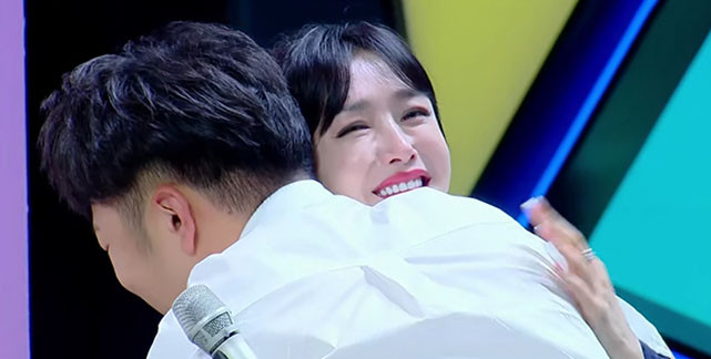 丁禹兮|只被丁禹兮端水笑到？当秦岚讨论表演时，你有注意他的表情吗？