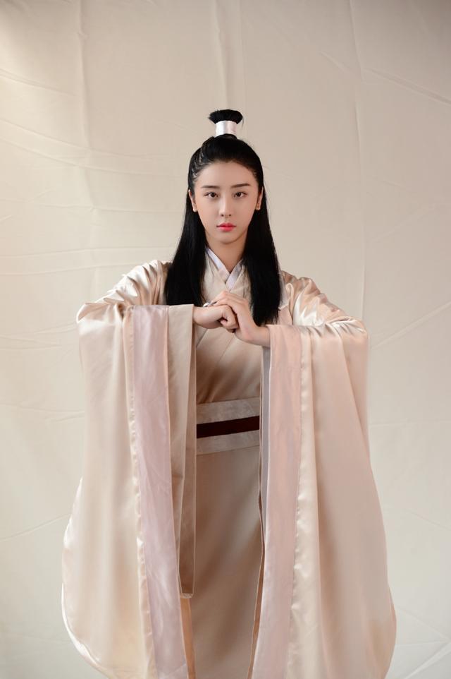 美女道士见过吗赵小棠仙风道骨修仙之路只需要逗猫种菜