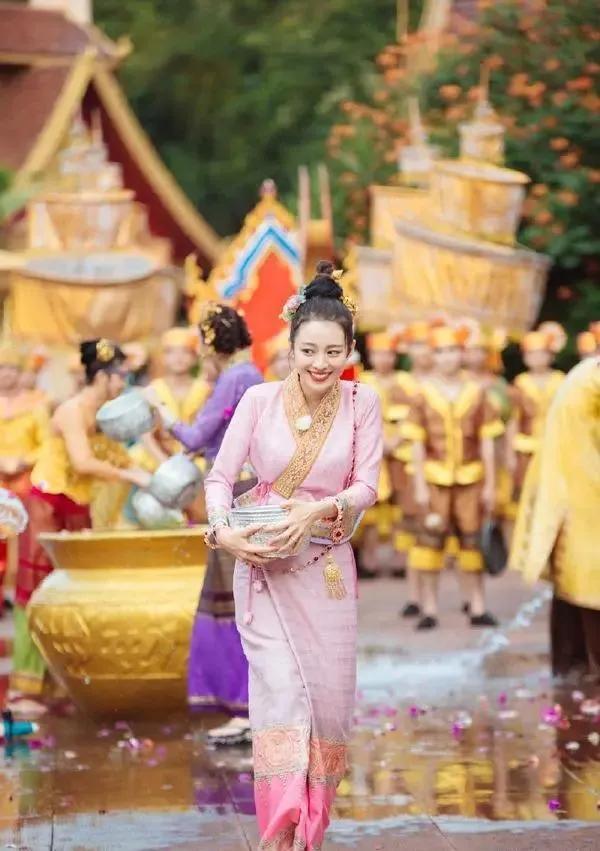 郎朗|被吹爆的郎朗夫妇，逐渐失去人心？为什么他们被人反感？