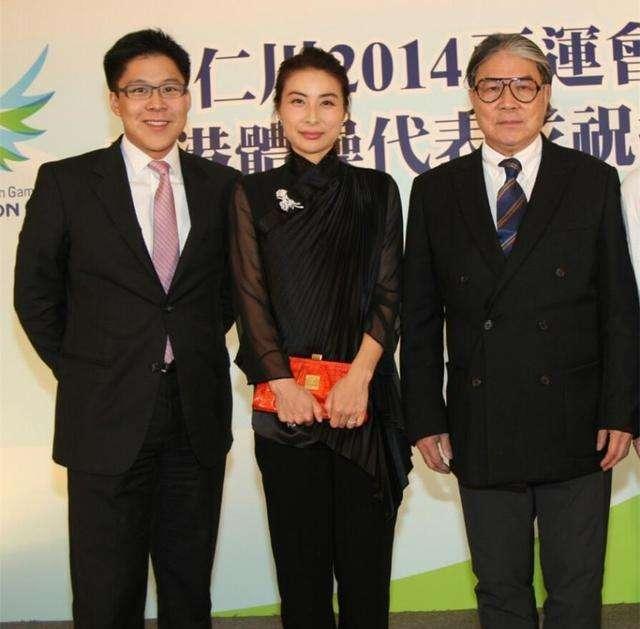 霍启刚|霍启刚参选立法会决心走霍震霆从政道路，霍家未来的接班人恐怕非他莫属