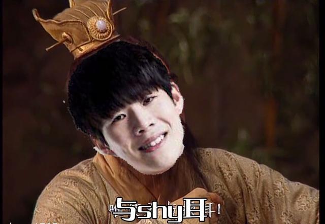 esports电竞比分网｜Theshy对下路早就不满了？直接开团南芙：怀念杰阔
