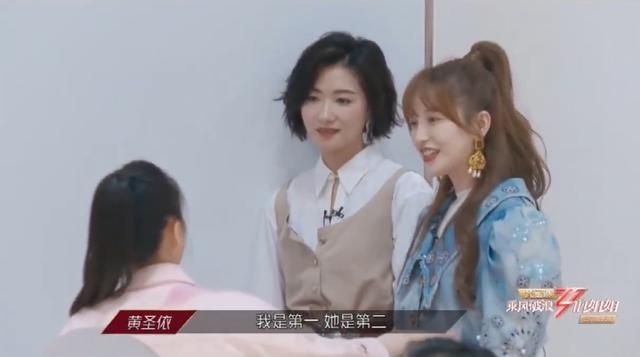 黄圣依|娱乐圈考古：黄圣依金莎20年前并肩上海选秀，以冠亚军身份出道