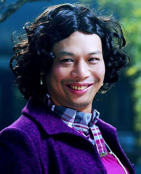 59岁如花近况中风半身瘫痪跑龙套25年一半是扮演女人