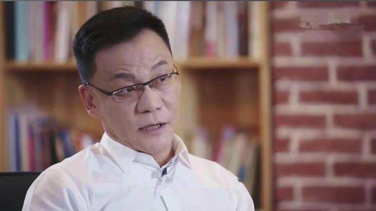 李国庆回应带20多人闯当当网办公室:依法接管当当网并开始办公