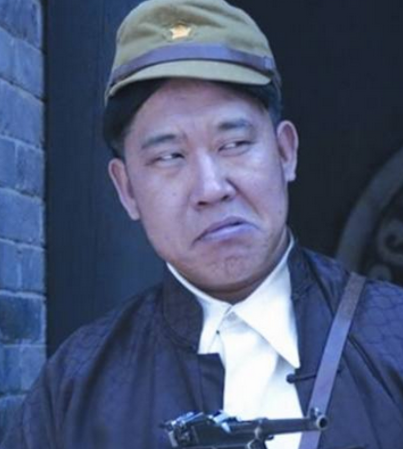 堪称"反派专业户"的四兄弟,出道至今演了一辈子换人