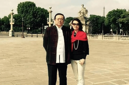 央视|老梁妻子原来是央视一朵花，结婚多年不生孩子，承认“丁克”