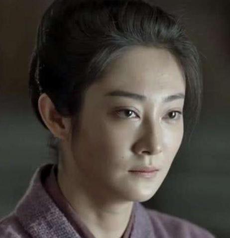 她拍完庆余年却未火至今无戏可拍转当主播每月仅挣几百块