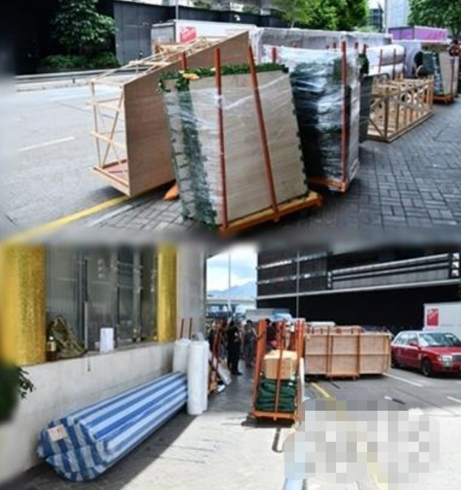 何鸿燊|赌王灵堂布置现场首曝光，大量鲜花和生前照片搬入，两层留空迎接宾客