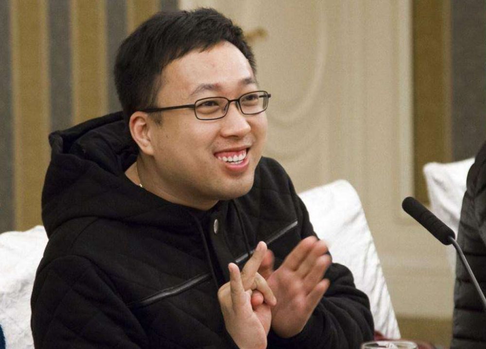 片酬|于正爆料：明星1000万片酬，去掉房贷等，每月到手几万元！