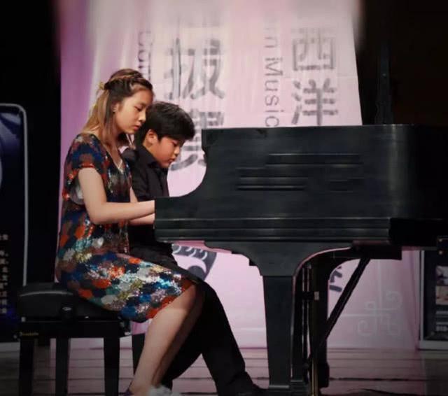 森碟|别人家的小孩系列：田亮女儿森碟被曝已开启职业网球之路