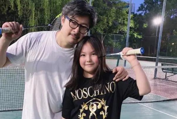 森碟|别人家的小孩系列：田亮女儿森碟被曝已开启职业网球之路