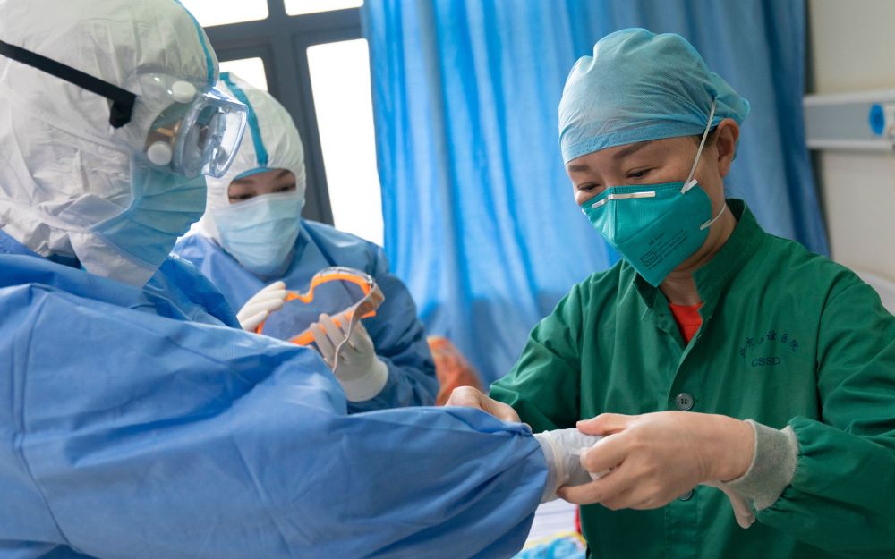 吴正芳|武汉抗疫医护北京二十二中送考，称对孩子“心有愧疚”