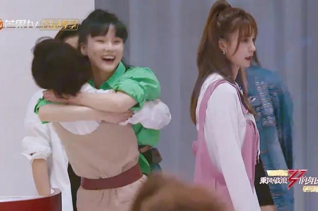 浪姐|《浪姐》众女星10多年来地位大逆转！昔日同框照令人感慨