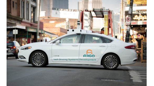 无人驾驶汽车|无人驾驶，拥有怎样的过去和未来？