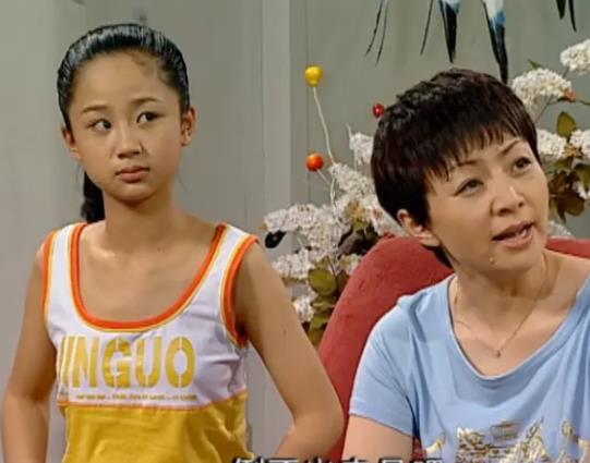 杨紫|从《家有儿女》到《青簪行》，杨紫终究沦为“流量”的牺牲品！