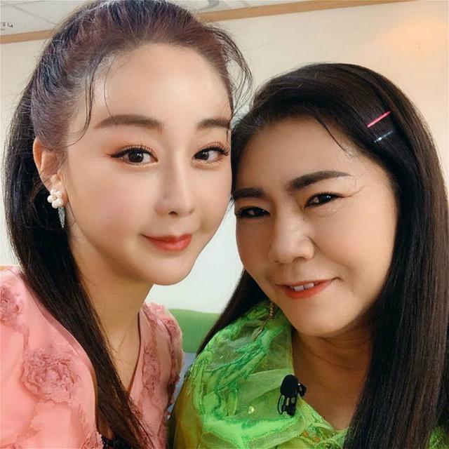 咸素媛坦言比起小18岁的丈夫与相差13岁的婆婆关系更好更合得来