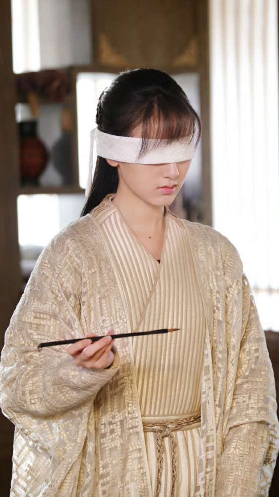 以绫带遮眼的八位绝代佳人,素素柔弱,扶摇霸气,凤九潇洒_腾讯新闻