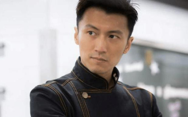 谢霆锋|他曾痛骂谢霆锋和陈冠希，郑伊健直言不敢惹，如今却变得怕老婆