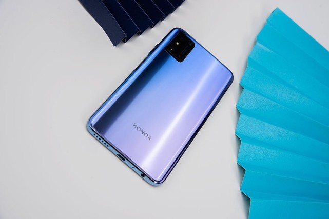 荣耀note 20基本坐实,麒麟990 屏下指纹 nfc,价格很感人!