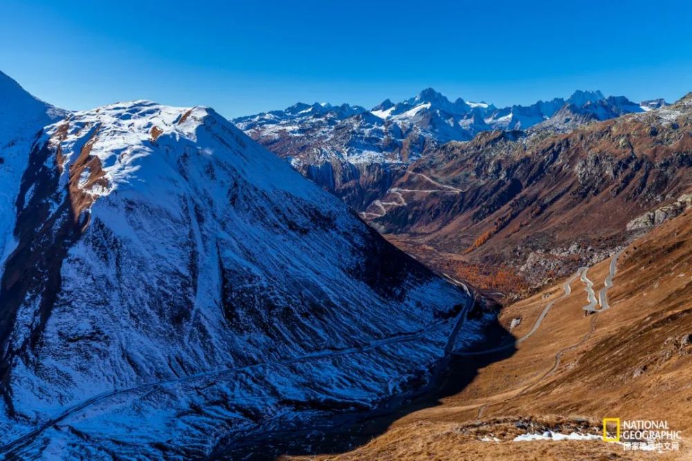 阿尔卑斯山脉|阿尔卑斯山“流血”了？