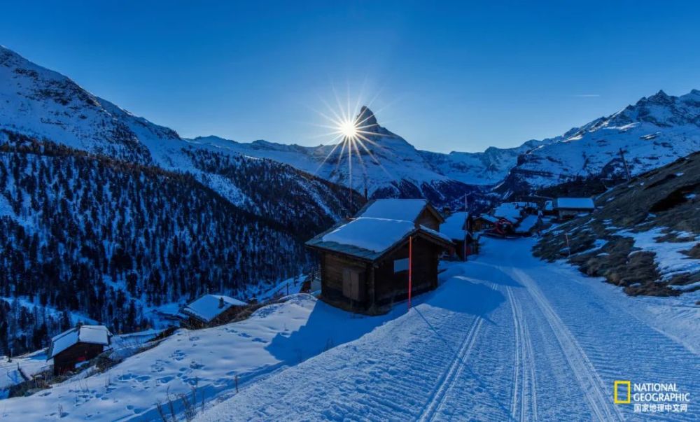 阿尔卑斯山脉|阿尔卑斯山“流血”了？