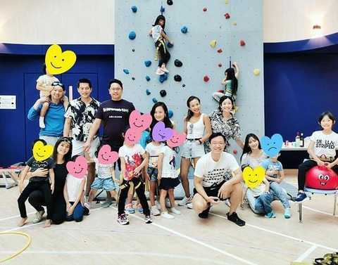 吴佩慈|吴佩慈封肚，6年4胎没地位？纪晓波用行动让她的豪门梦不那么尴尬