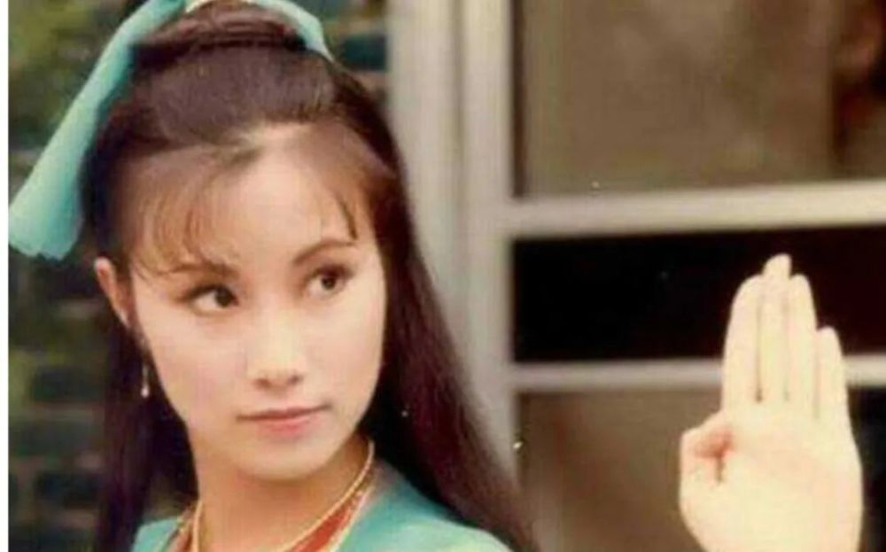 狄波拉|狄波拉有多美？嫁给顶流谢贤，跟赌王有一段情被传诞下私生子？