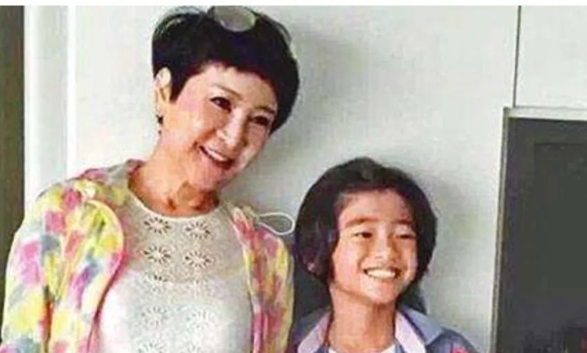 狄波拉|狄波拉有多美？嫁给顶流谢贤，跟赌王有一段情被传诞下私生子？