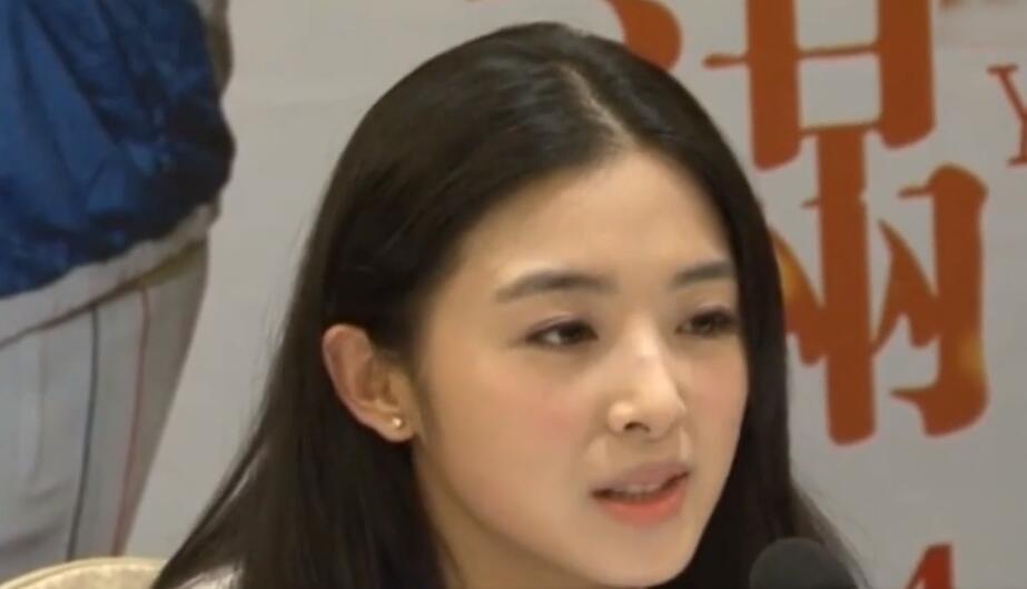 刘德华|颁奖典礼上被冷落 天王刘德华带其上头条 张含韵：特别感谢刘爸爸