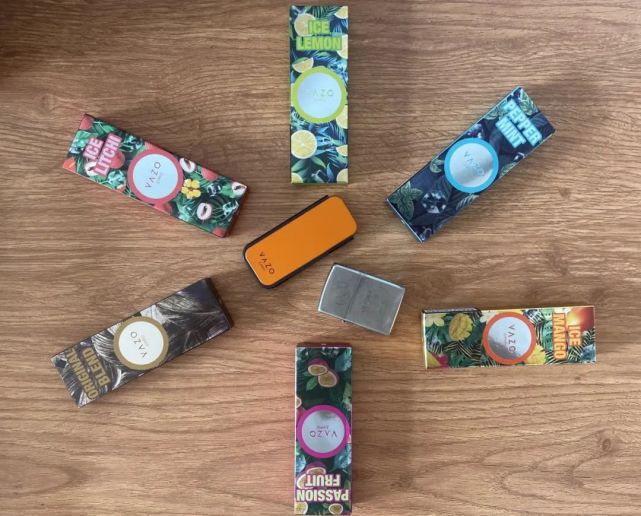 >01外观本次收到的是zippo旗下品牌vazo的新款一次性小烟zt系列的工程