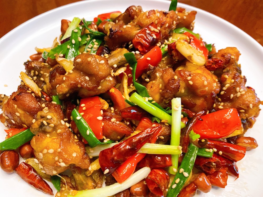 5分钟教你做正宗重庆辣子鸡,美味下饭,爱吃辣的朋友快收藏