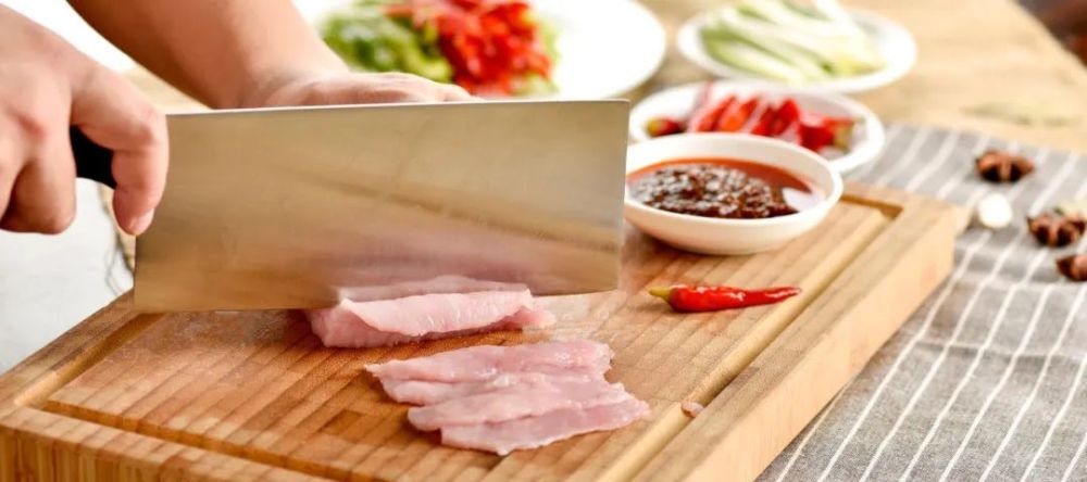 红肉|“红肉”比“白肉”不健康在哪？完全不吃可行吗？