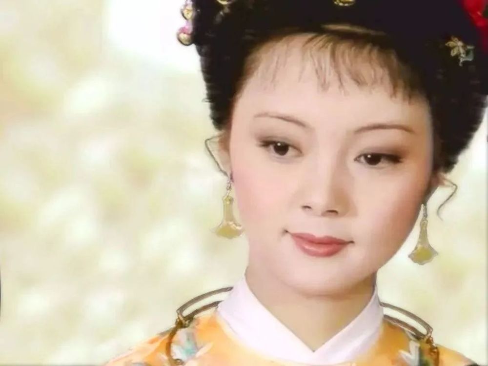 薛宝钗|红楼梦：薛宝钗招黑的事件不少，但最让人无法接受的还是这一件