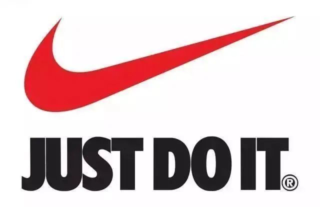 民间有意思的传说,高考要穿 nike(品牌 logo 是一个勾勾),寓意着"猜的