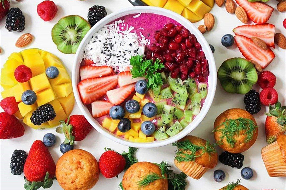 唐艺昕|身高1米65生娃后仍保持90斤内，看了唐艺昕的日常生活，网友：开挂人生