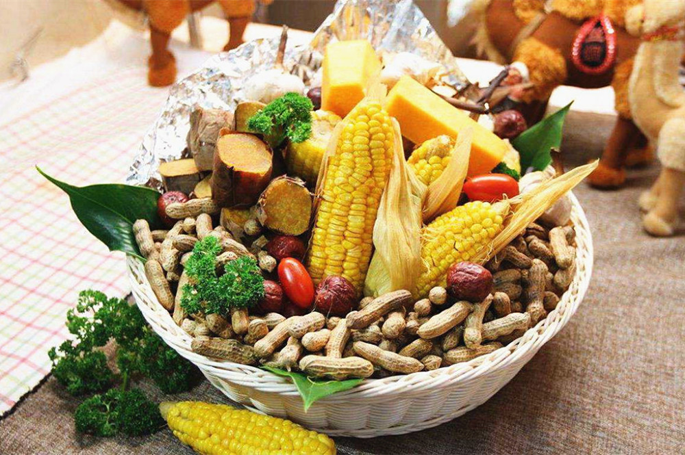 唐艺昕|身高1米65生娃后仍保持90斤内，看了唐艺昕的日常生活，网友：开挂人生