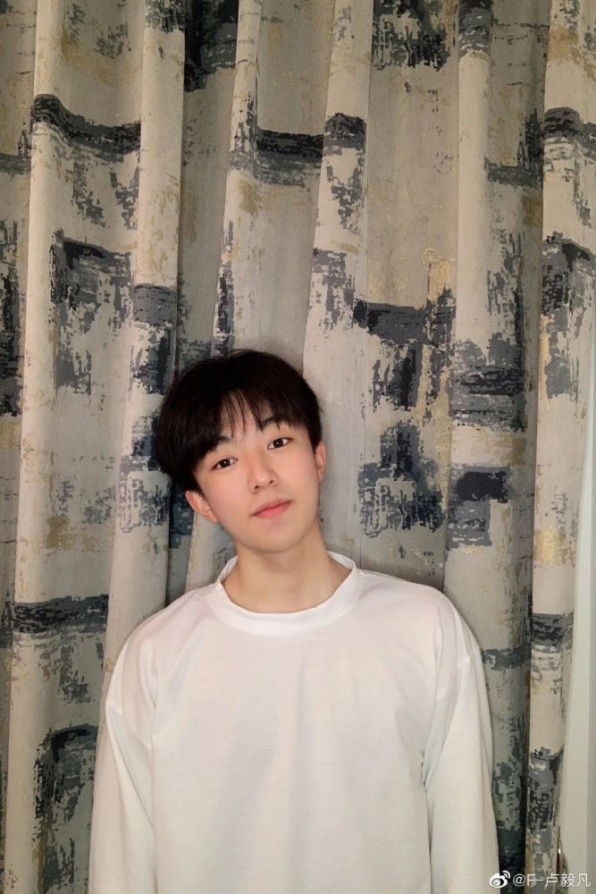 颜值|通过上戏表演初试的20级艺考生们，颜值到底如何？