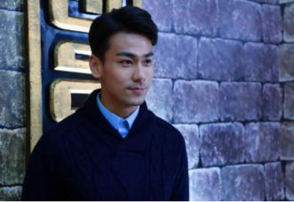 小娘惹|时隔12年，他再度出演《小娘惹》，观众看到后还以为是重播！