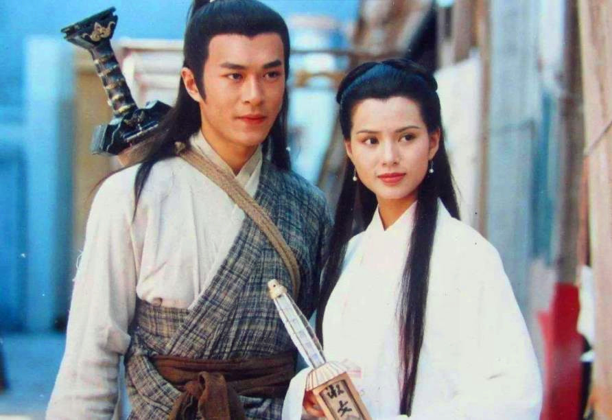 小龙女|小龙女白衣之谜！面对读者提问，金庸的话让我血脉贲张