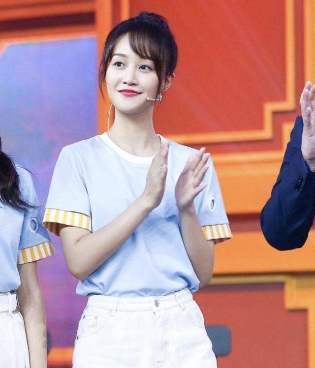 蓝盈莹|蓝盈莹被评低配版梁小冰，两者的相似之处何在？