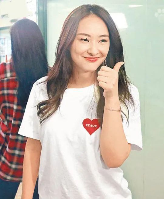 tvb|恭喜！TVB小花与赌王四房长子密会疑似复合，女方曾获四太认可