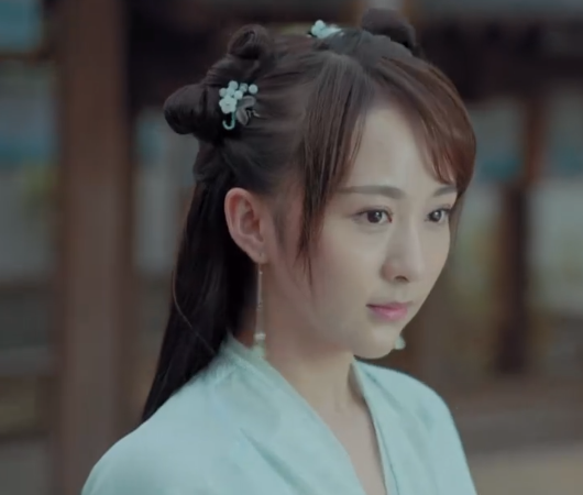 天舞纪许凯帅气来袭搭档吴佳怡超养眼但我却被这四个女配美到了