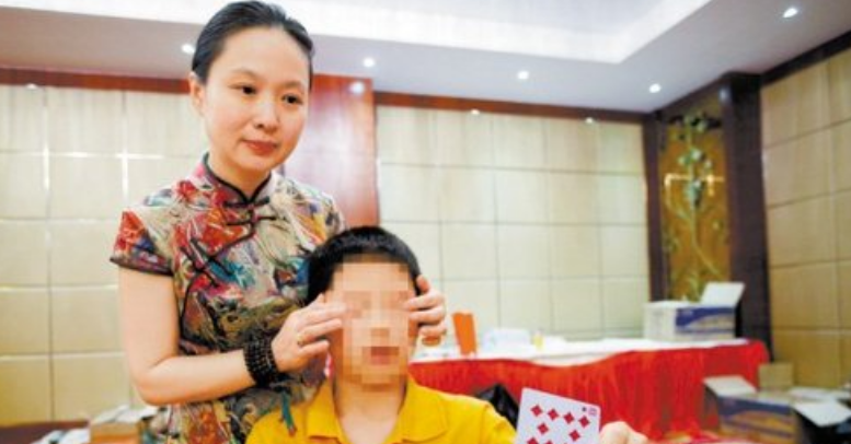 女子被灵修班迷惑,和男学员深入交流,家庭