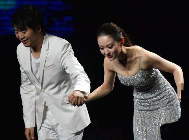 郎朗|炒作过猛惹人嫌，万人追捧的郎朗夫妇，如今败光了所有的路人缘