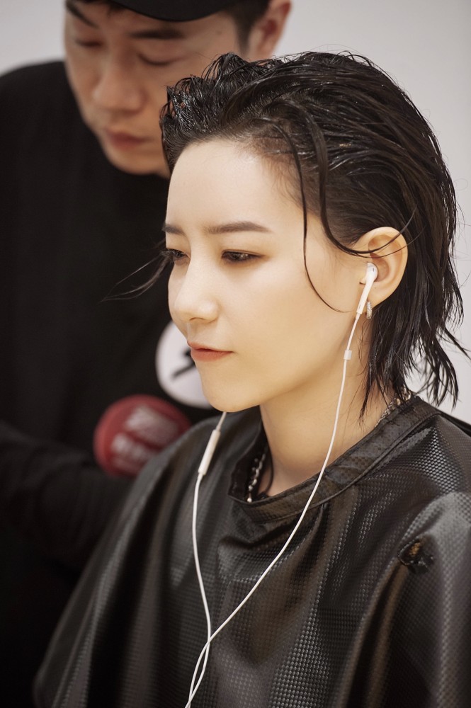 李斯丹妮|参加节目前并不火，但除了万茜，她也成了姐姐中的“香饽饽”