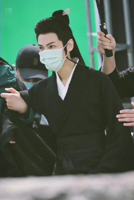 罗云熙|罗云熙新剧演男主口碑一般？评价不如当配角，粉丝担心《皓衣行》