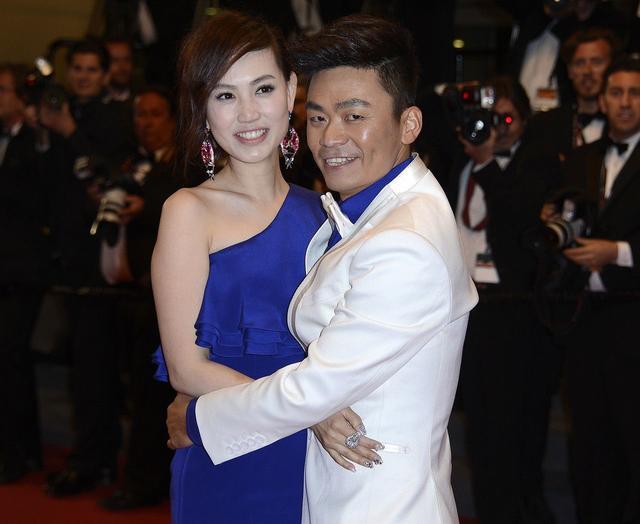 王宝强|王宝强冯清同框现身，疑好事将近，马蓉会再“作妖”吗？