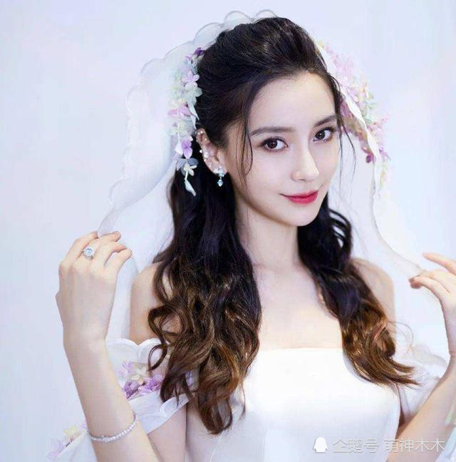 片酬|杨颖被曝片酬降至1000万，网友怒斥抠图演技1000块都不值