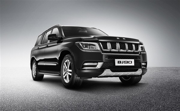 百万级自主SUV新款BJ90上市！换标秒变奔驰GLS