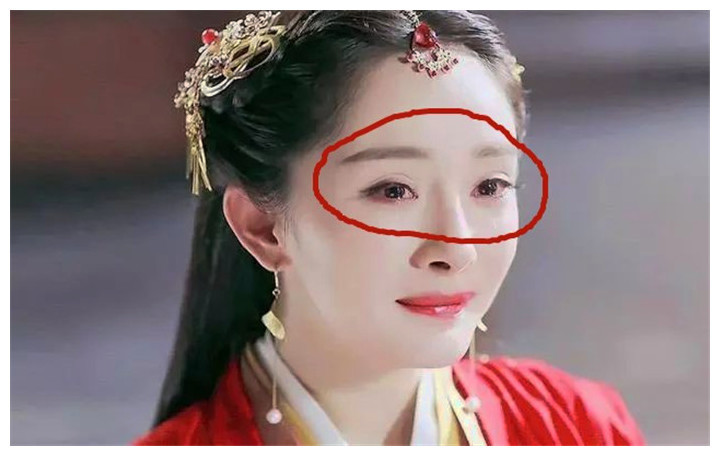 周冬雨|哭戏的最高境界“笑着哭”，陈乔恩赵丽颖不算啥，周冬雨不愧影后